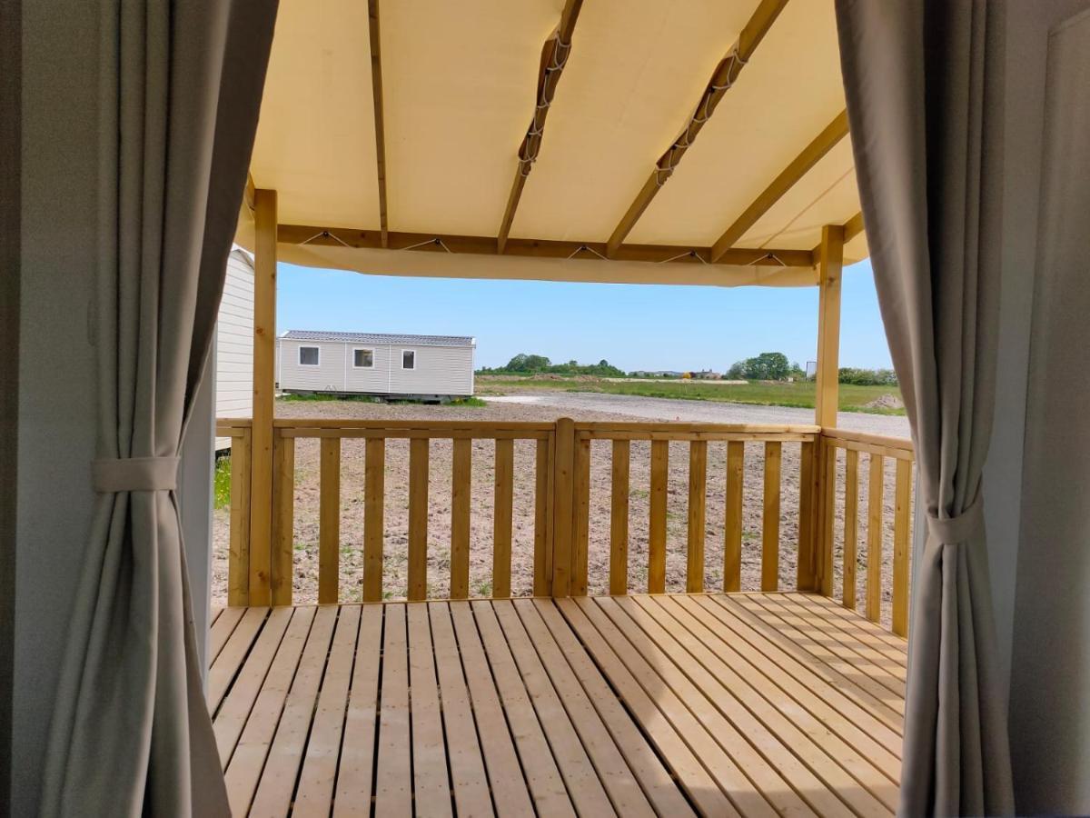 Hotel Domaine De La Grange Des Champs Lorris Esterno foto